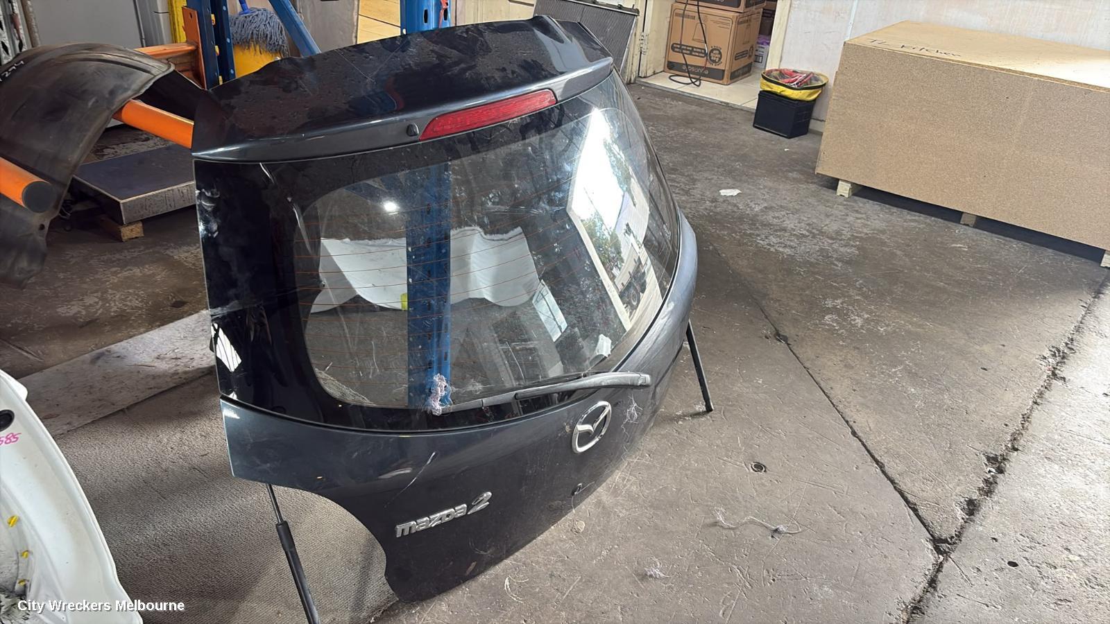 MAZDA 2 BOOTLID/TAILGATE, TAILGATE, DE SERIES, 3DR/5DR HATCH, NON SPOILER TYPE, 09/2007 - 09/2014 - Image 3