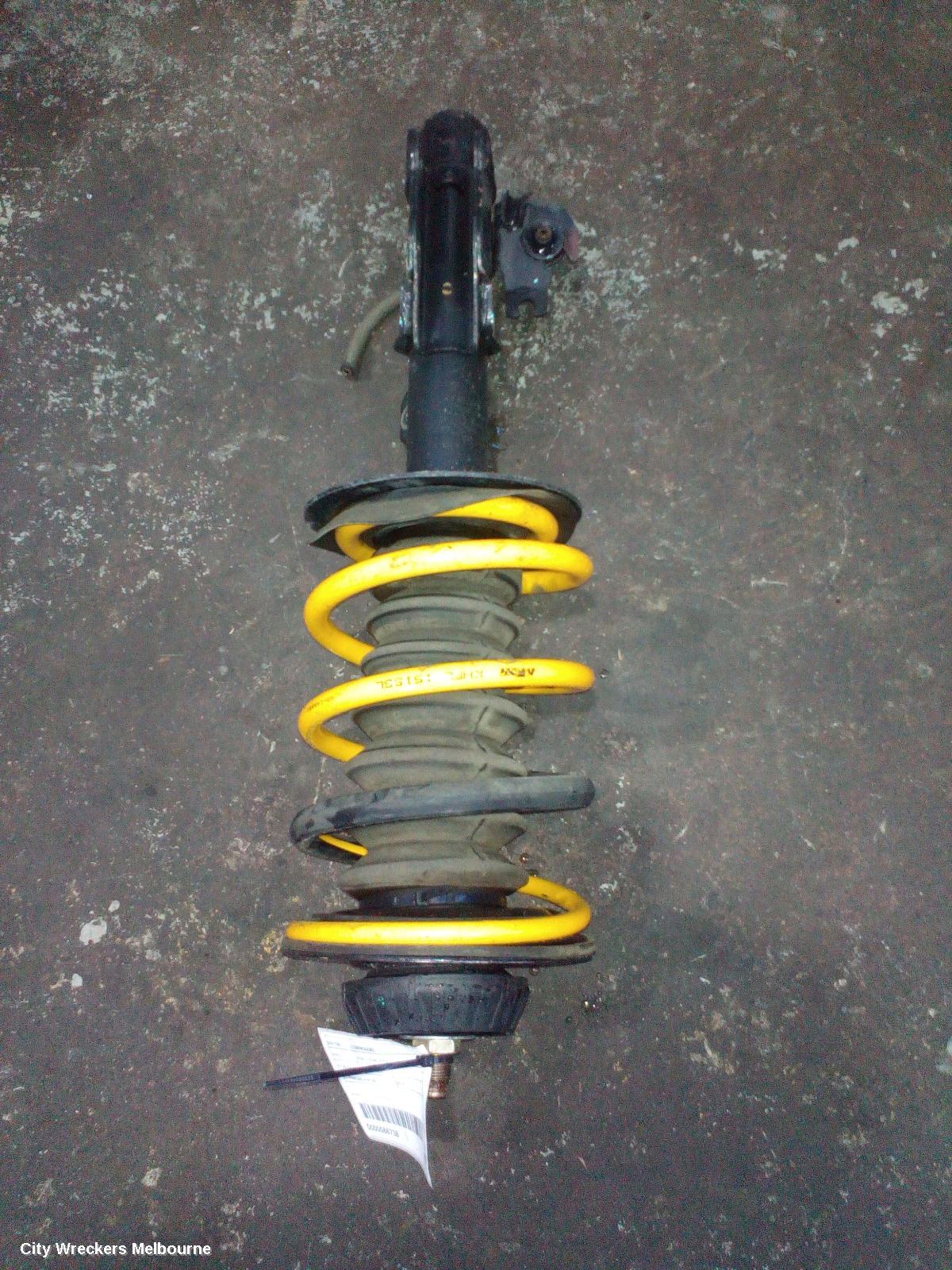 HOLDEN COMMODORE RIGHT FRONT STRUT, VF, SS/SV6/SS-V, 05/2013 - 12/2017 - Image 2
