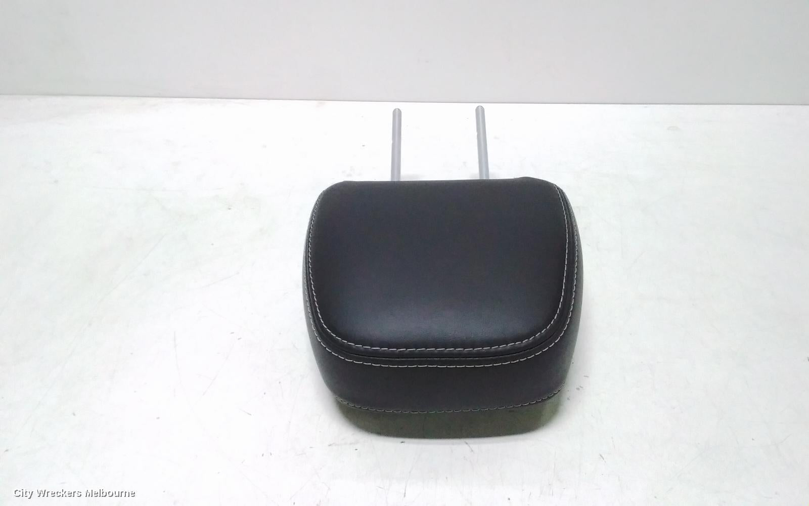 FIAT FREEMONT HEADREST, RH REAR, LEATHER, JF, 04/2013 - 01/2017 - Image 1