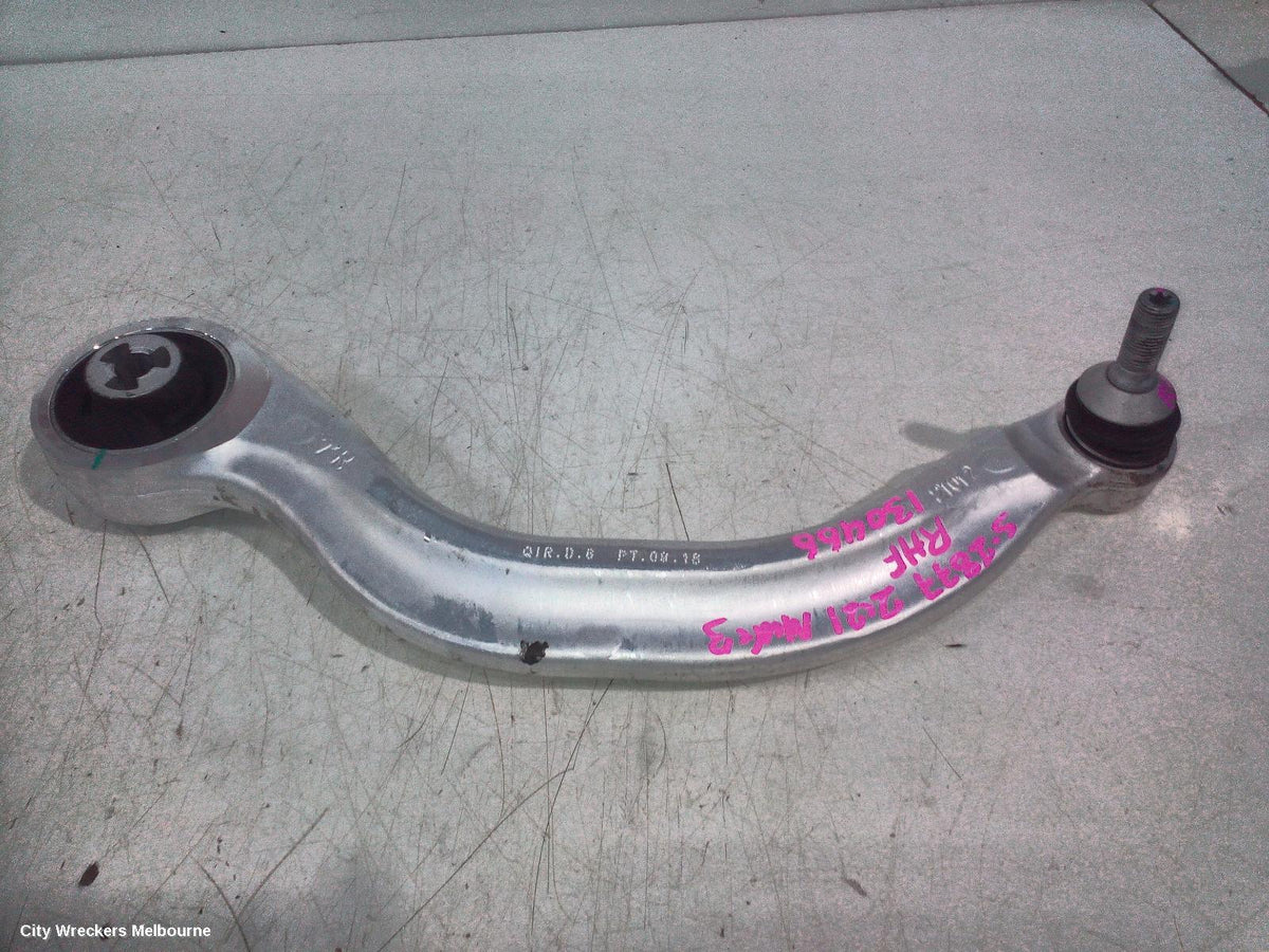 TESLA MODEL 3 RIGHT FRONT LOWER CONTROL ARM, FRONT, 1ST GEN, 06/2019 ONWARDS - Image 3