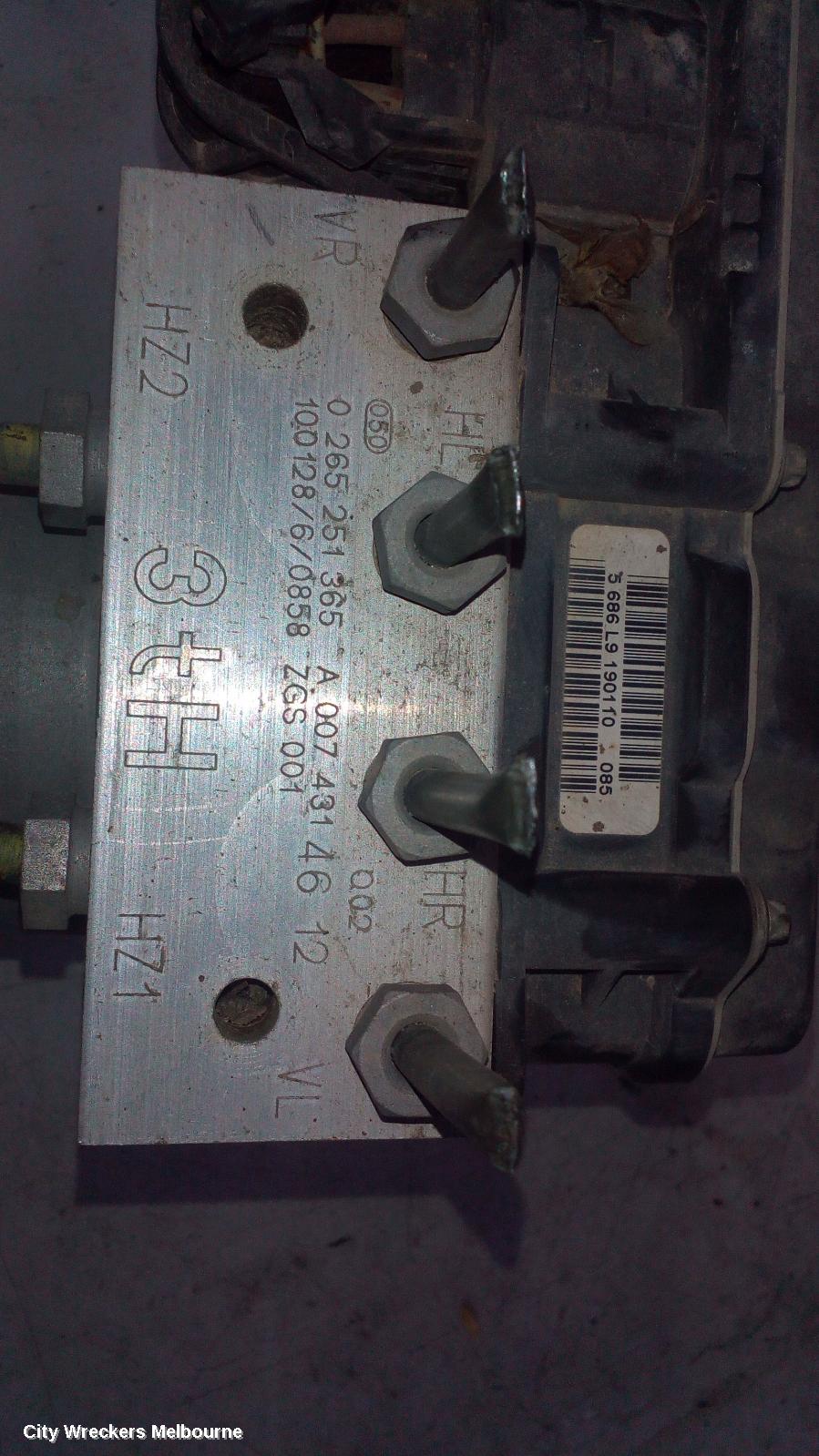 MERCEDES SPRINTER ABS PUMP/MODULATOR, NCV3, P/N A0074314612, 10/2006 - 04/2018 - Image 2