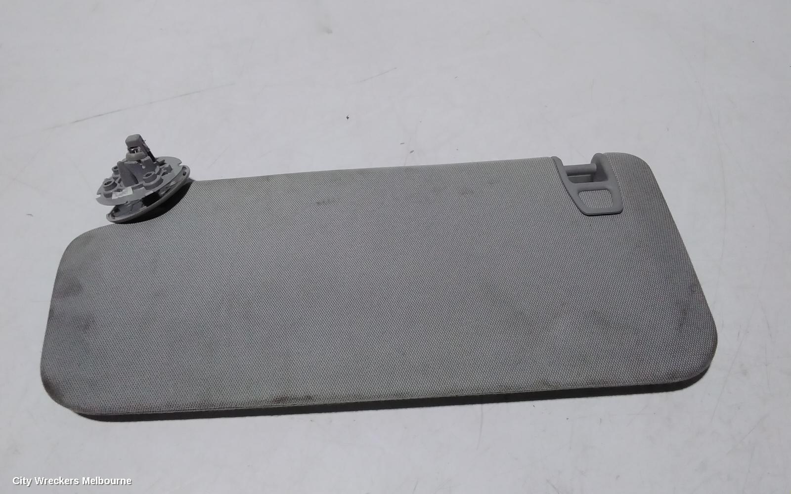 HOLDEN TRAX SUNVISOR, TJ SERIES, RH SIDE, 08/2013 - 12/2020 - Image 3