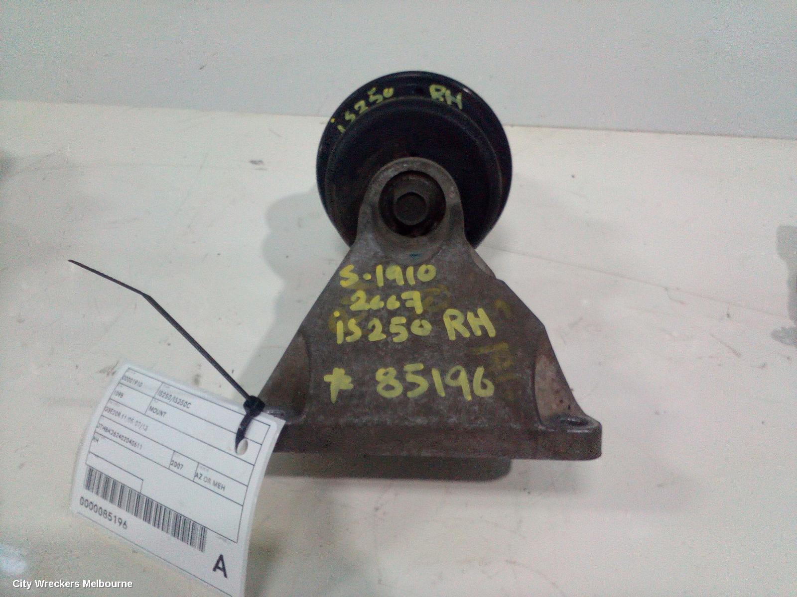 LEXUS IS250/IS250C MOUNT, GSE20R 11/2005 - 07/2013 - Image 1