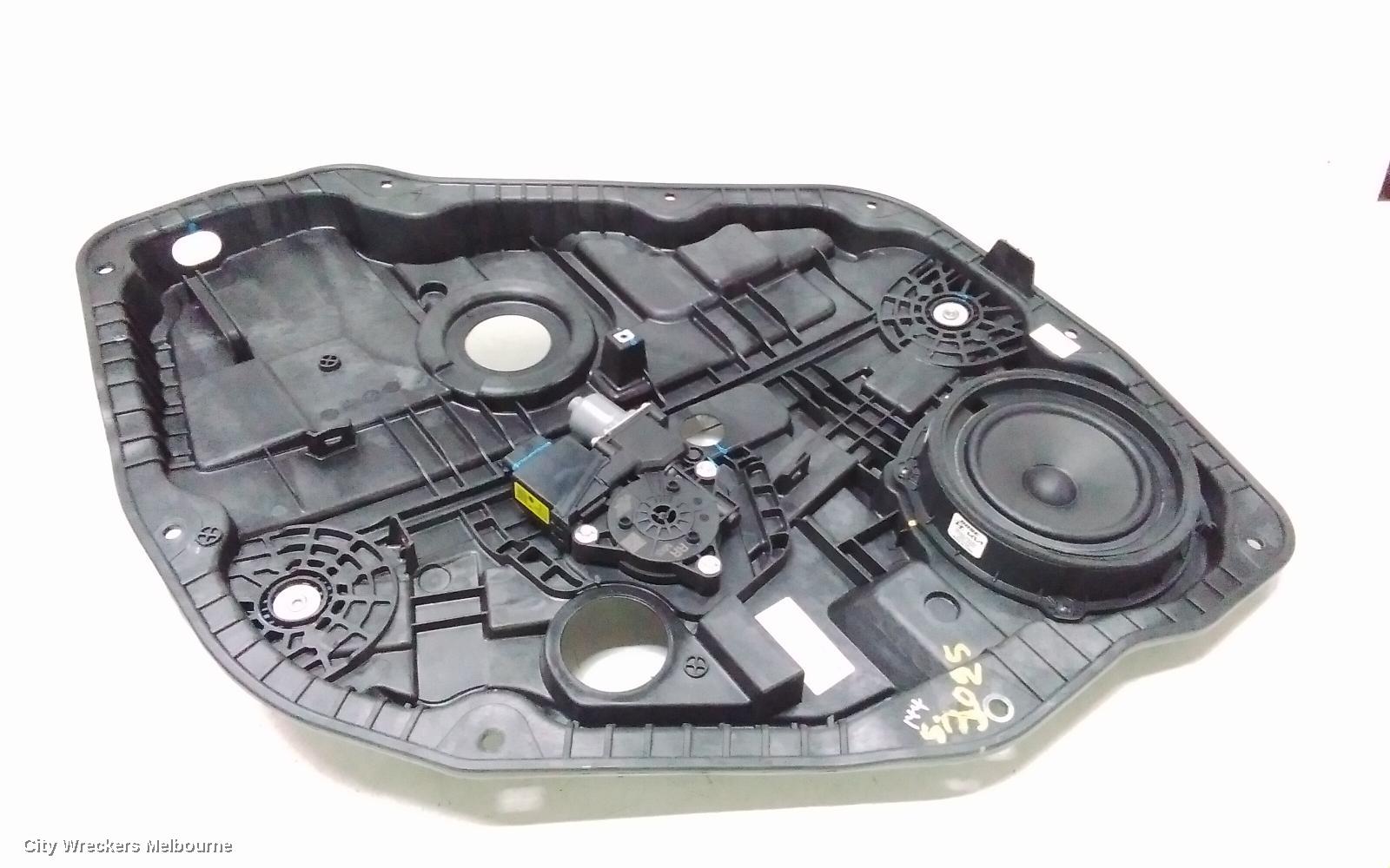 HYUNDAI SANTA FE RIGHT REAR WND REG/MOTOR, MX5, DOOR REG ASSY (REG AND MOTOR), 11/2023 ONWARDS - Image 1