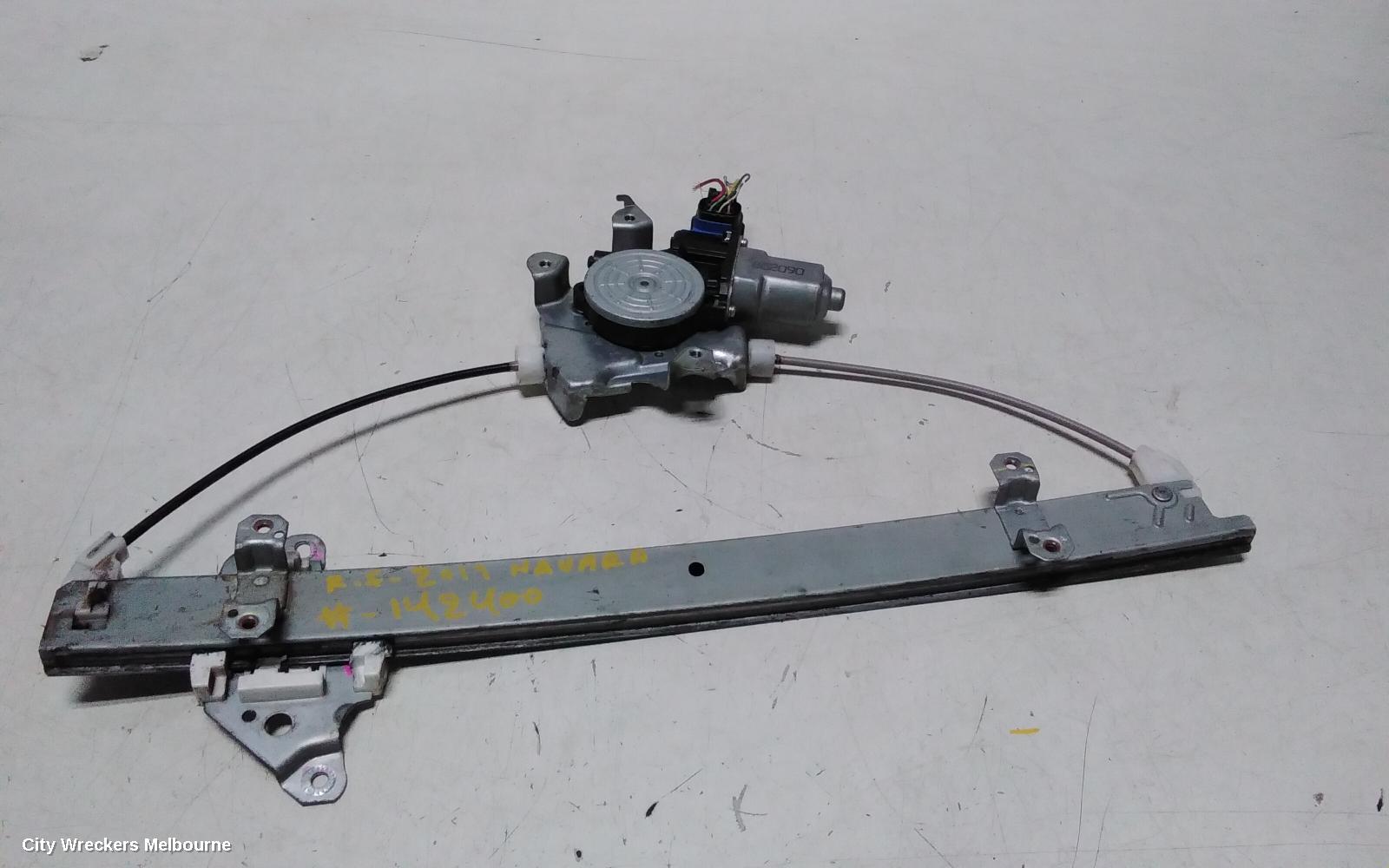 NISSAN NAVARA RIGHT FRONT WINDOW REG/MOTOR, NP300, 04/2015 ONWARDS - Image 1