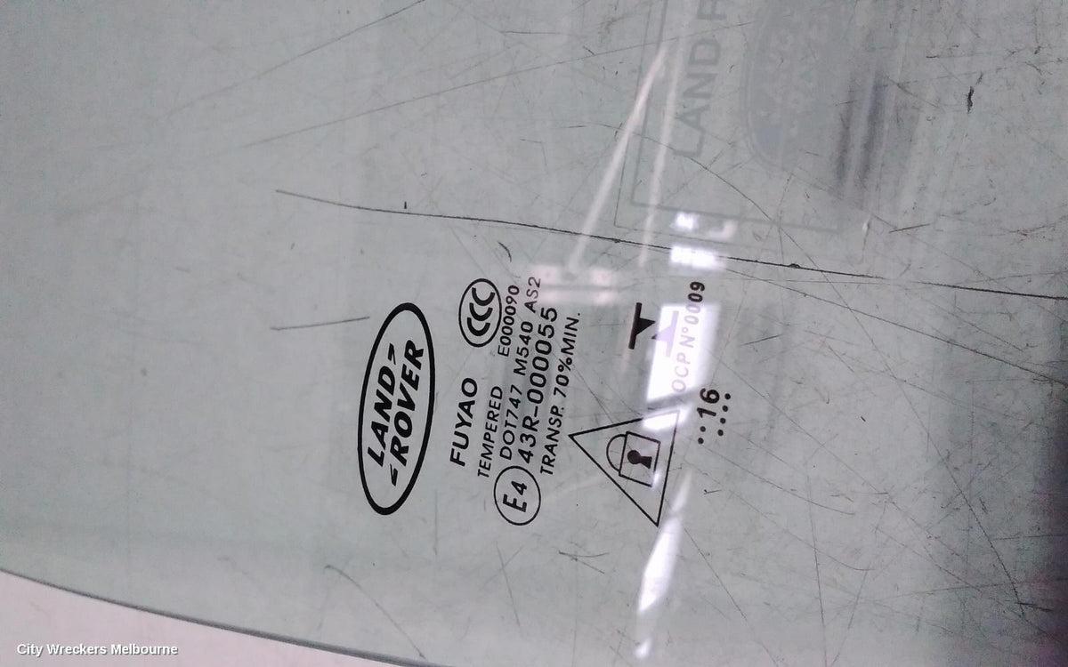 LAND ROVER DISCOVERY SPORT RIGHT FRONT DOOR WINDOW, L550, 01/2015 ONWARDS - Image 3