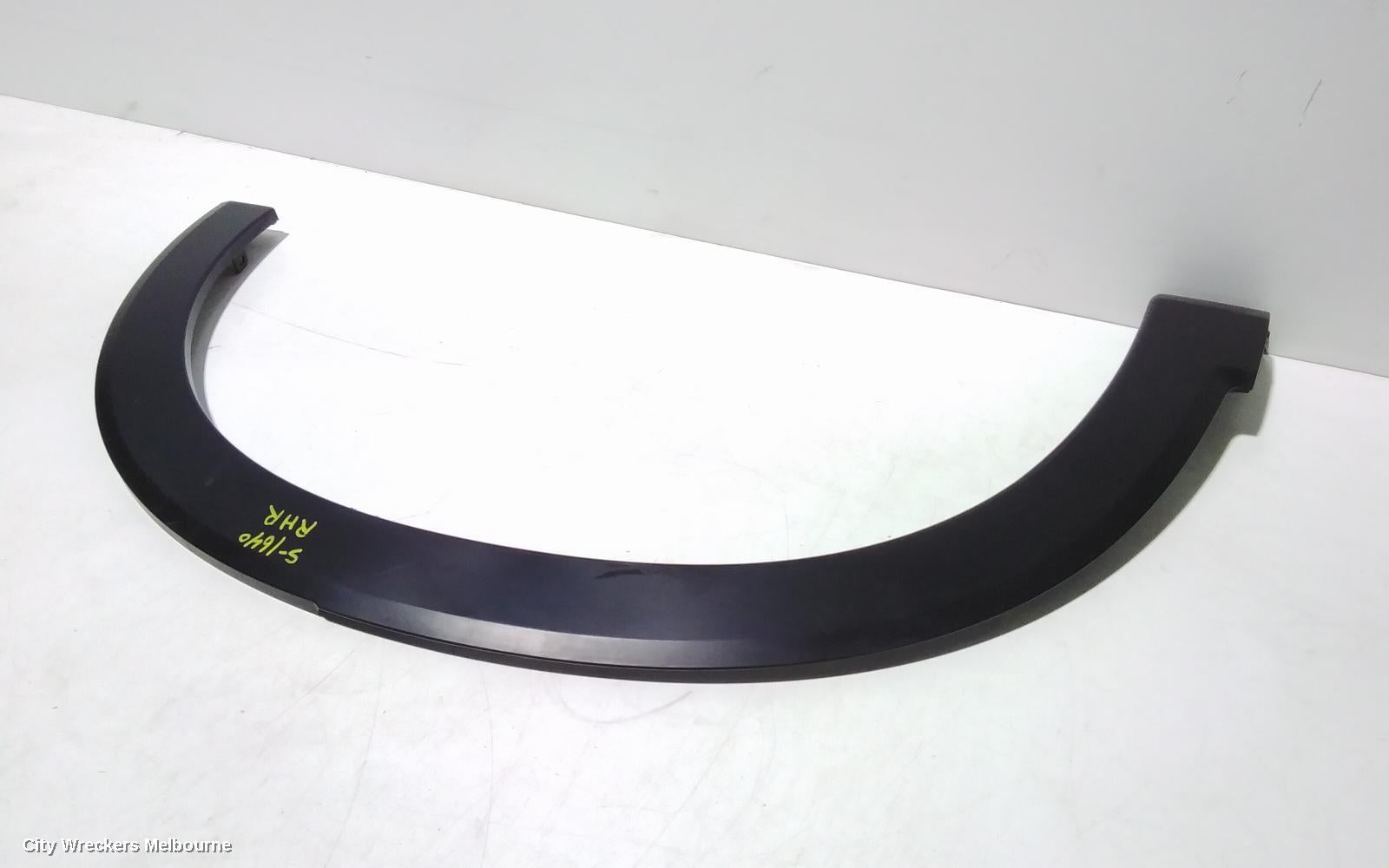 HONDA HRV WHEEL ARCH FLARE, RH REAR, RU5, 12/2014 - 10/2021 - Image 2
