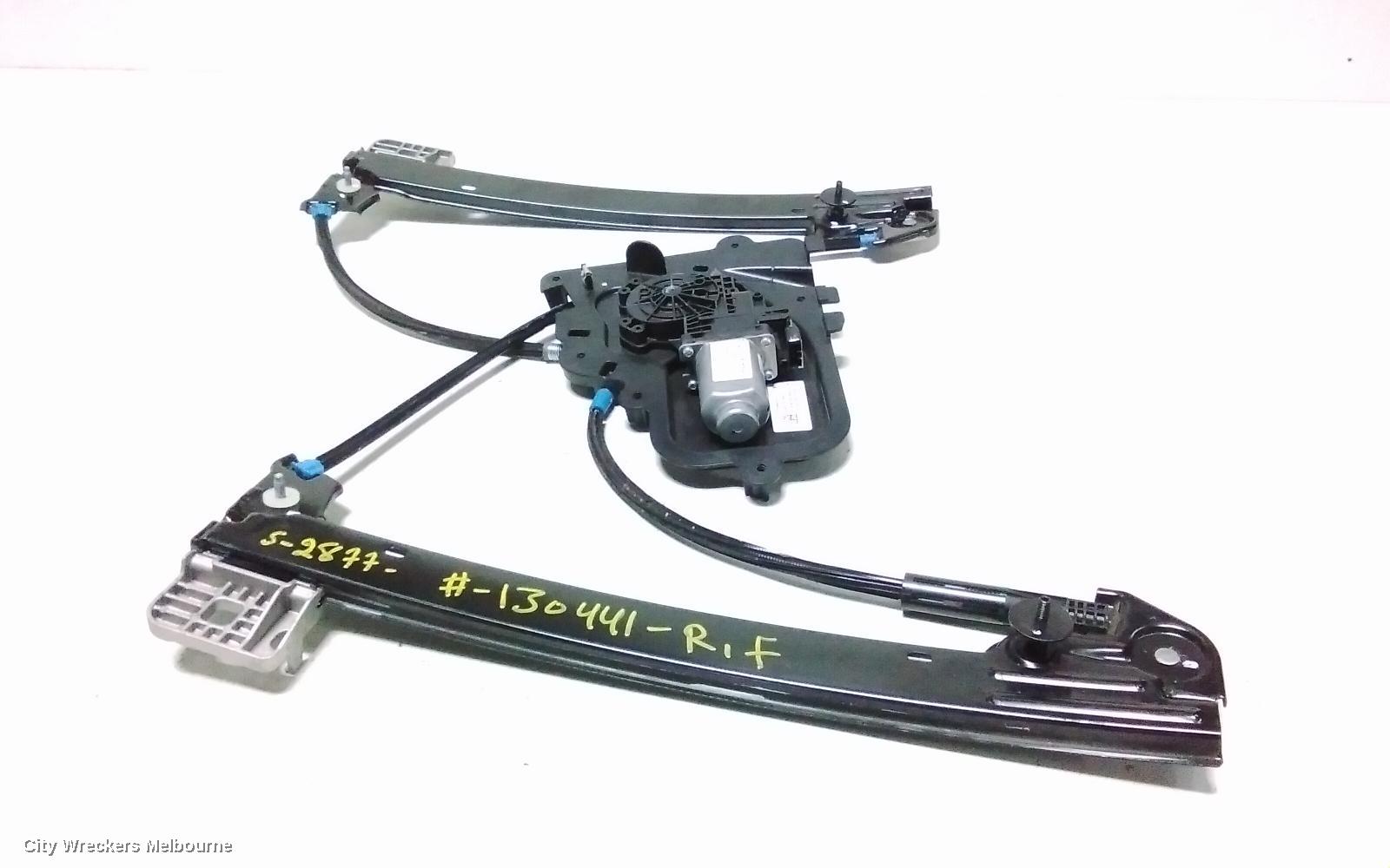TESLA MODEL 3 RIGHT FRONT WINDOW REG/MOTOR, 1ST GEN, 06/2019 ONWARDS - Image 1