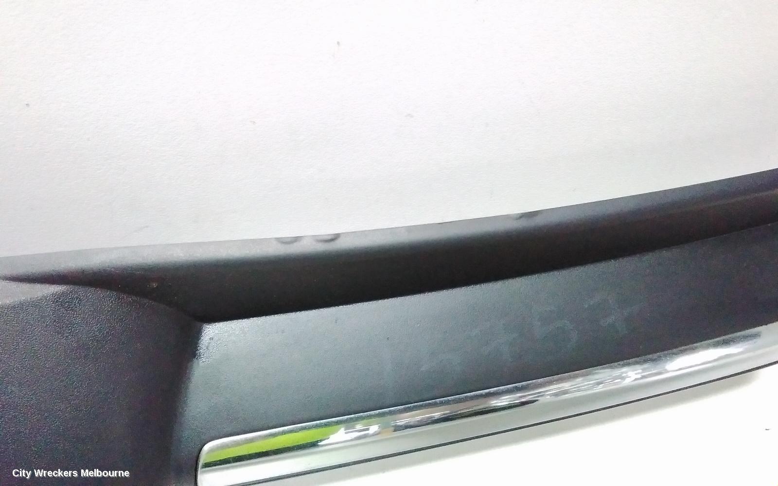 FORD FOCUS GRILLE, RADIATOR GRILLE, LW, AMBIENTE/TREND/SPORT, 05/2011 - 08/2015 - Image 3