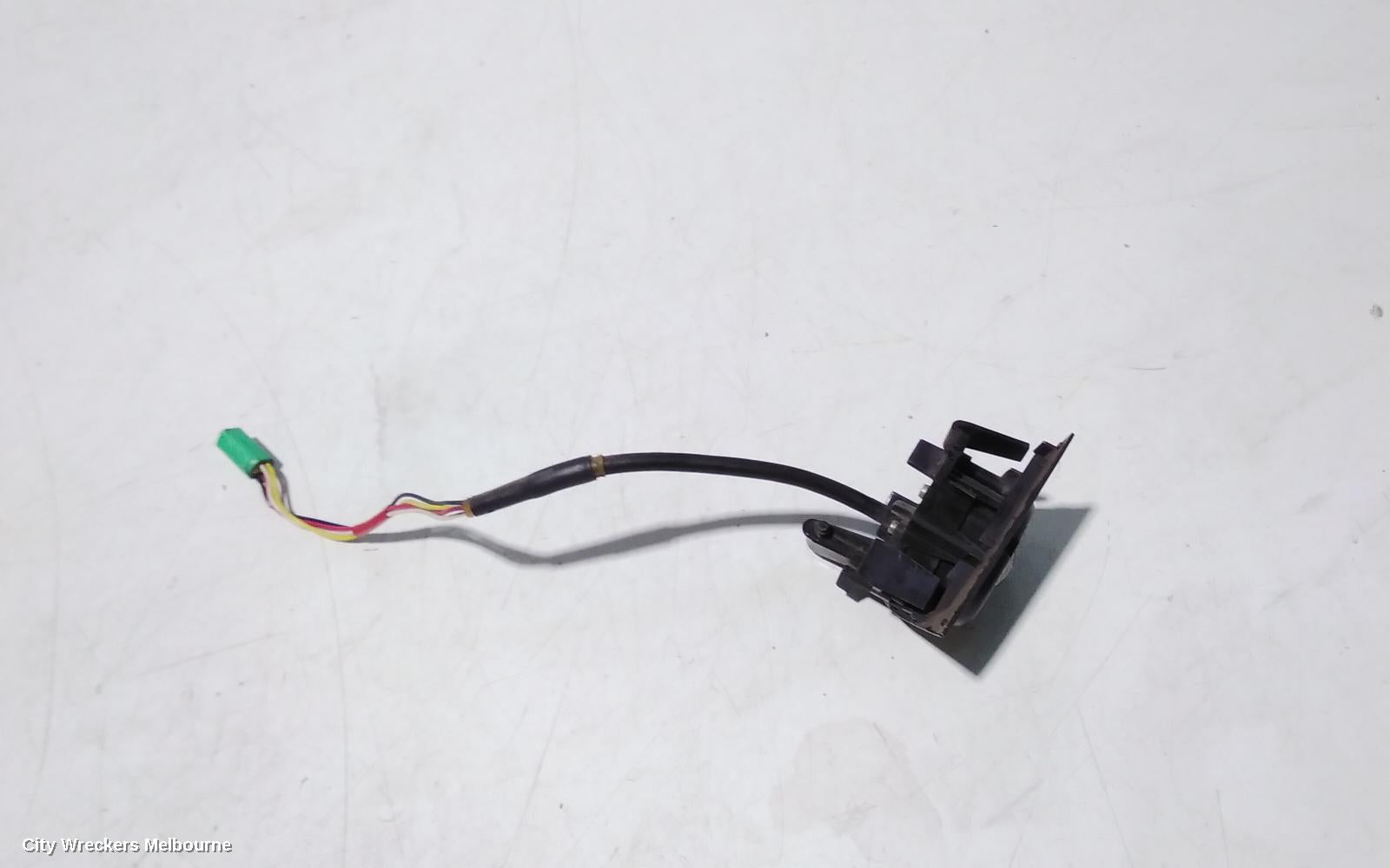 NISSAN DUALIS LEFT DOOR MIRROR, J10, POWER, W/ CAMERA TYPE, 10/2007 - 05/2014 - Image 3