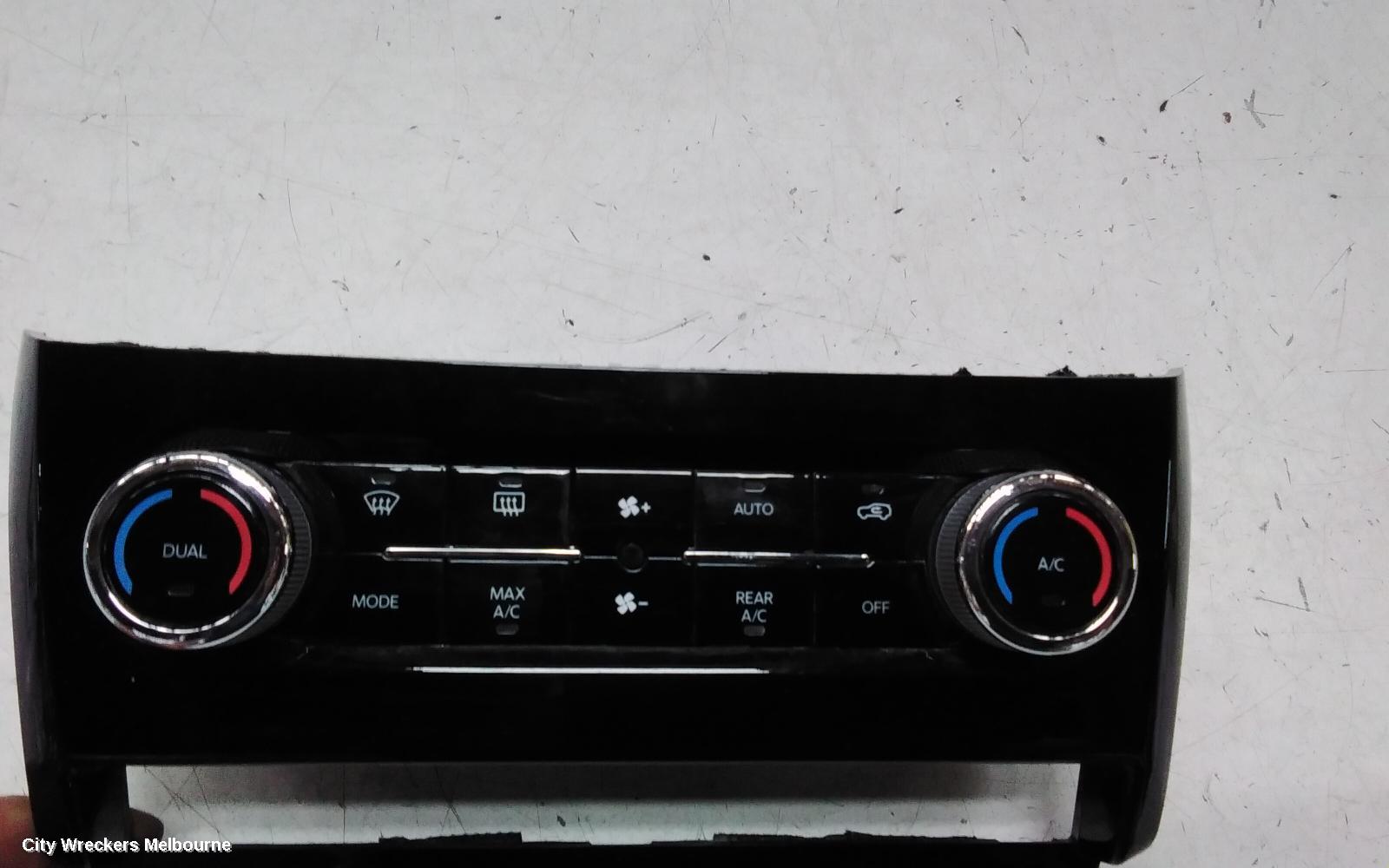 MAHINDRA XUV700 HEATER/AC CONTROLS, W601, 01/2023 ONWARDS - Image 3