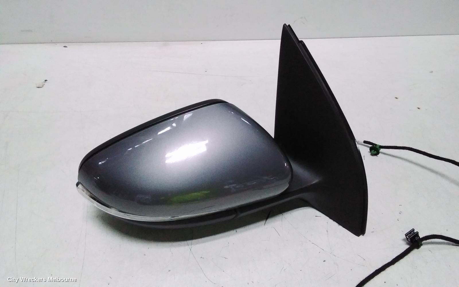 VOLKSWAGEN GOLF RIGHT DOOR MIRROR, GEN 6, HATCH, MANUAL FOLD, NON MEMORY TYPE (6XN), 6 WIRE, 10/2008 - 03/2013 - Image 3