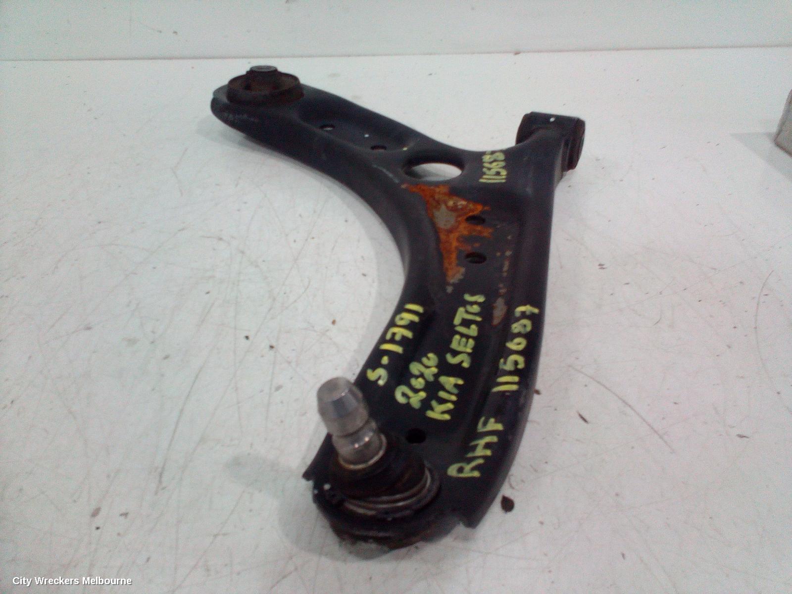 KIA SELTOS RIGHT FRONT LOWER CONTROL ARM, SP2, 07/2019 ONWARDS - Image 1
