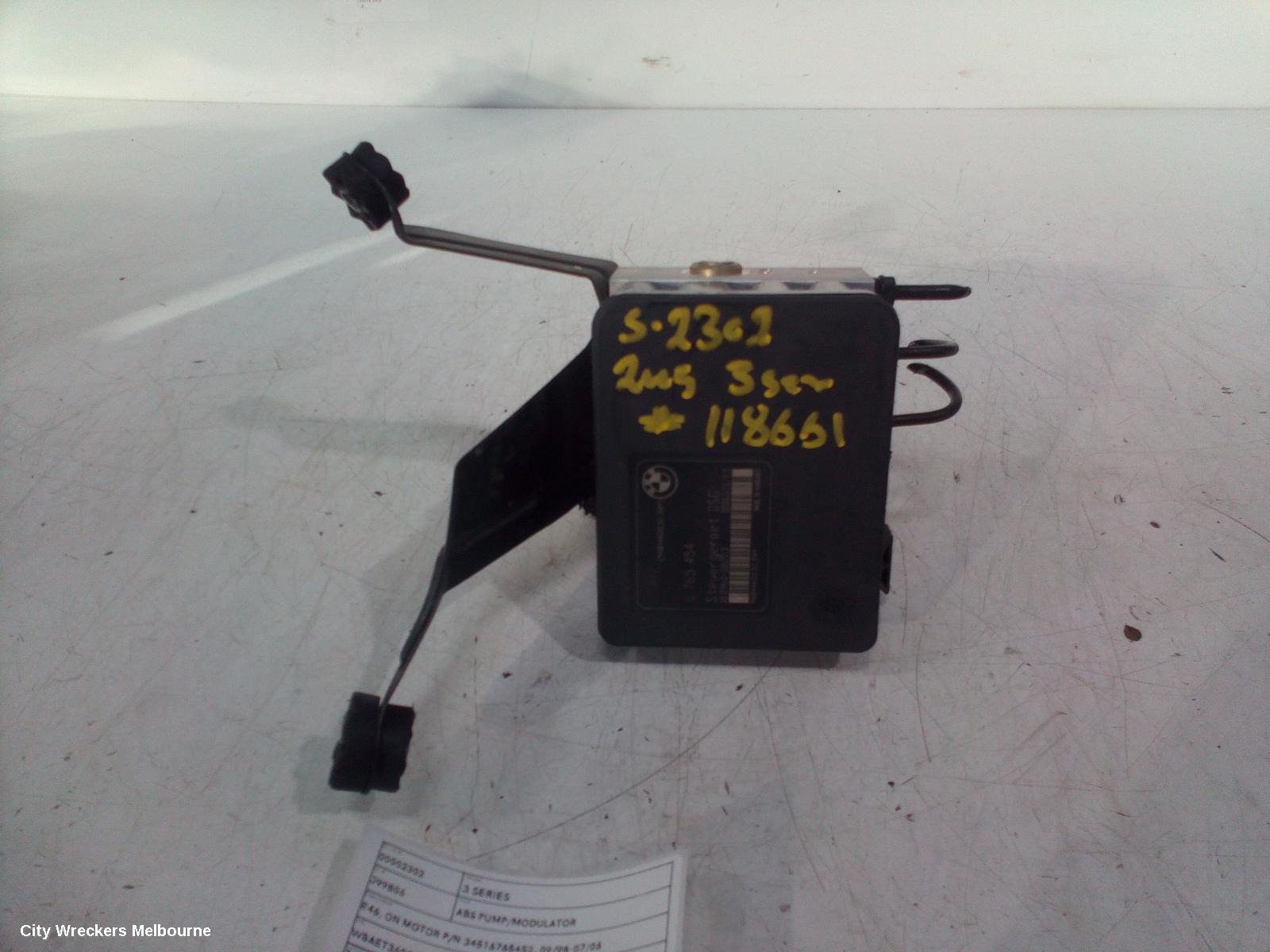 BMW 3 SERIES ABS PUMP/MODULATOR, E46, ON MOTOR P/N 34516765452, 09/1998 - 07/2006 - Image 1