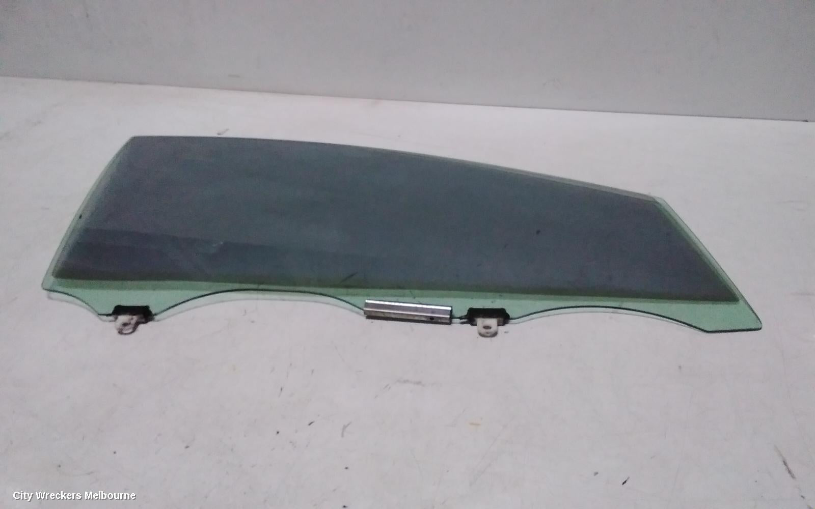 TOYOTA PRIUS RIGHT FRONT DOOR WINDOW, NHW20R, POWER, 10/2003 - 05/2009 - Image 3