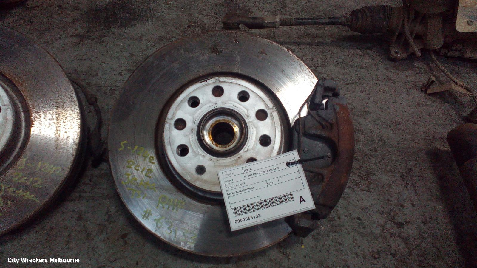 VOLKSWAGEN JETTA RIGHT FRONT HUB ASSEMBLY, 1B, 4 BOLT TYPE, 02/2011 - 12/2017 - Image 1