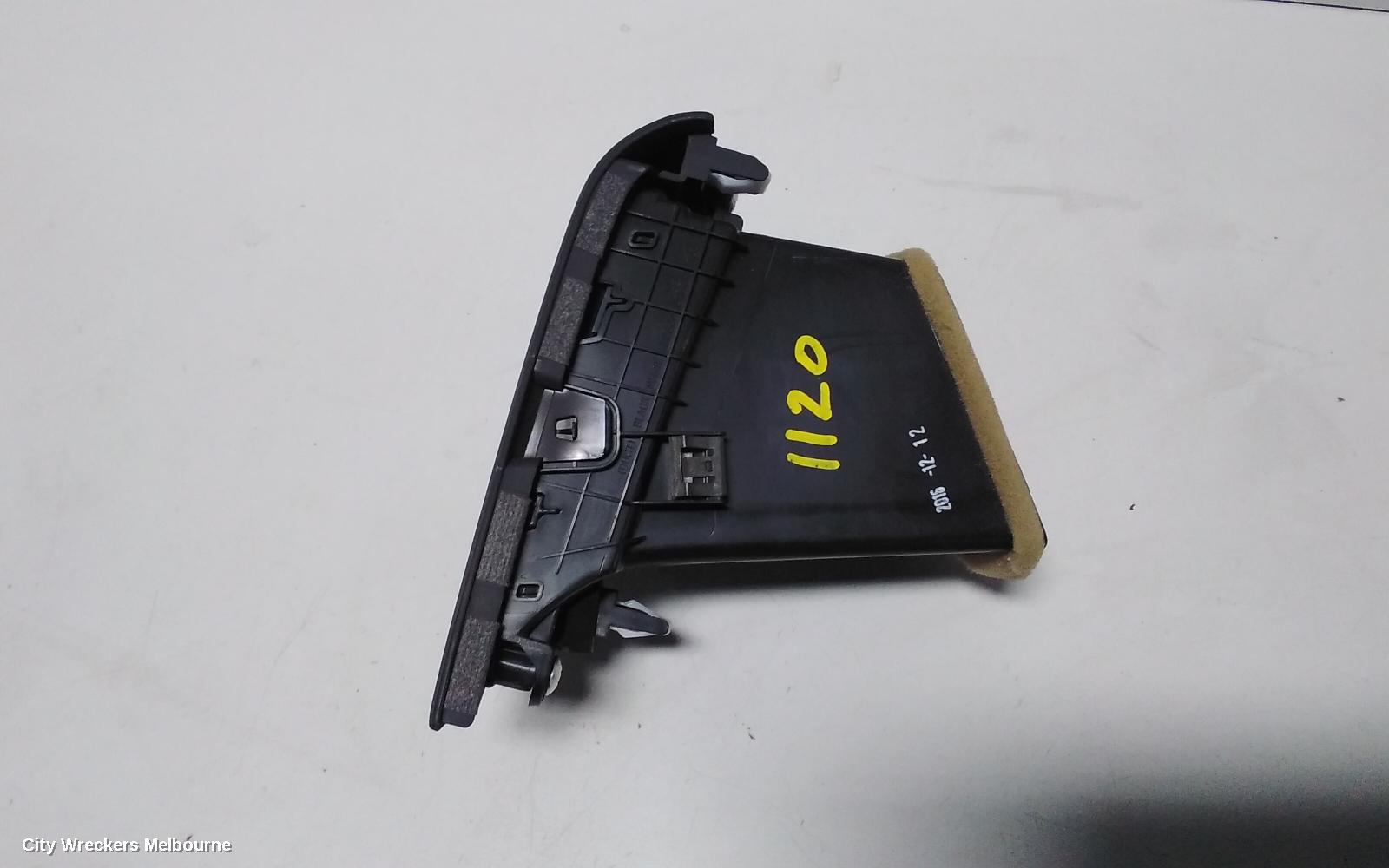 HONDA CRV, RM, 11/2012 - 04/2017, LEFT AIRVENT: 73545 - Image 3