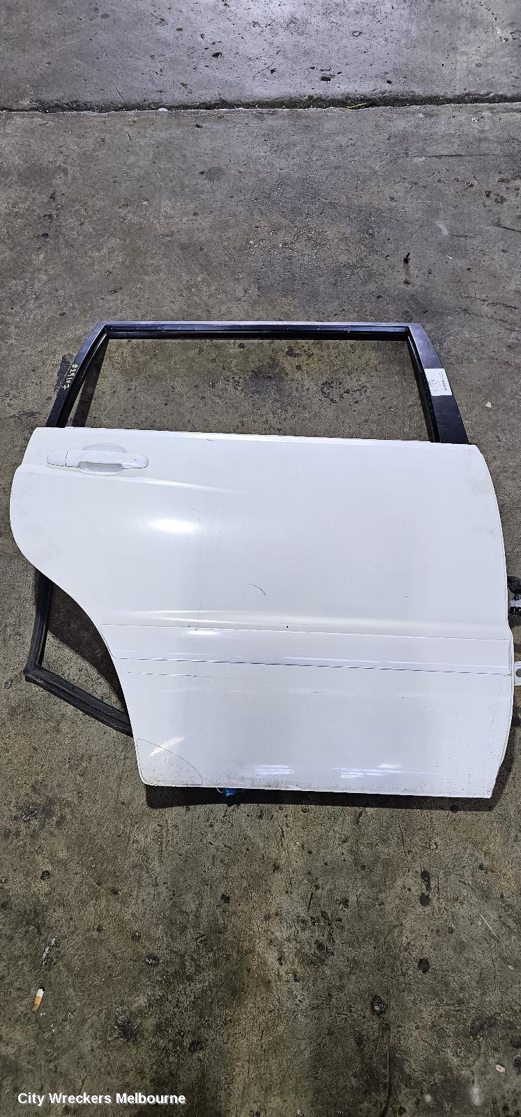 TOYOTA KLUGER RIGHT REAR DOOR, MCU28R, 01/2001 - 04/2007 - Image 1