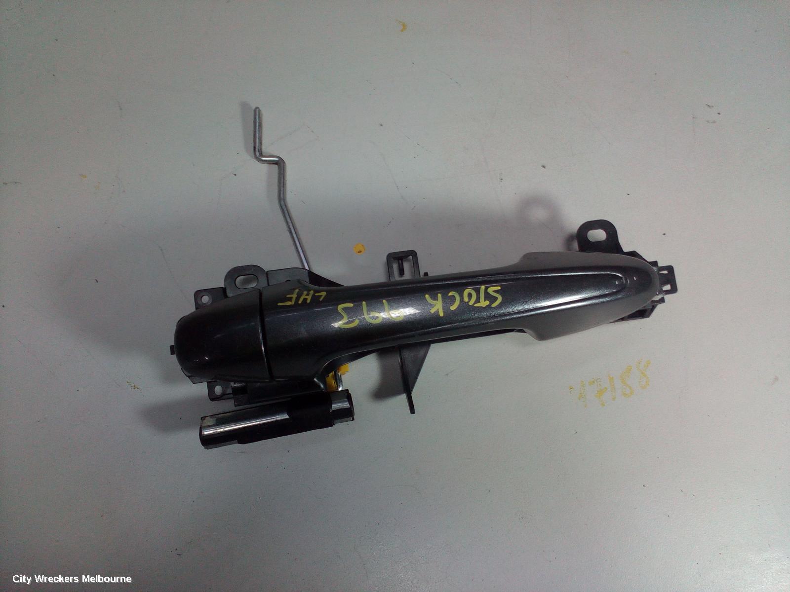 TOYOTA RAV4 DOOR HANDLE, OUTER, LH FRONT, GX, COLOUR CODED, XA40, 12/2012 - 11/2018 - Image 2
