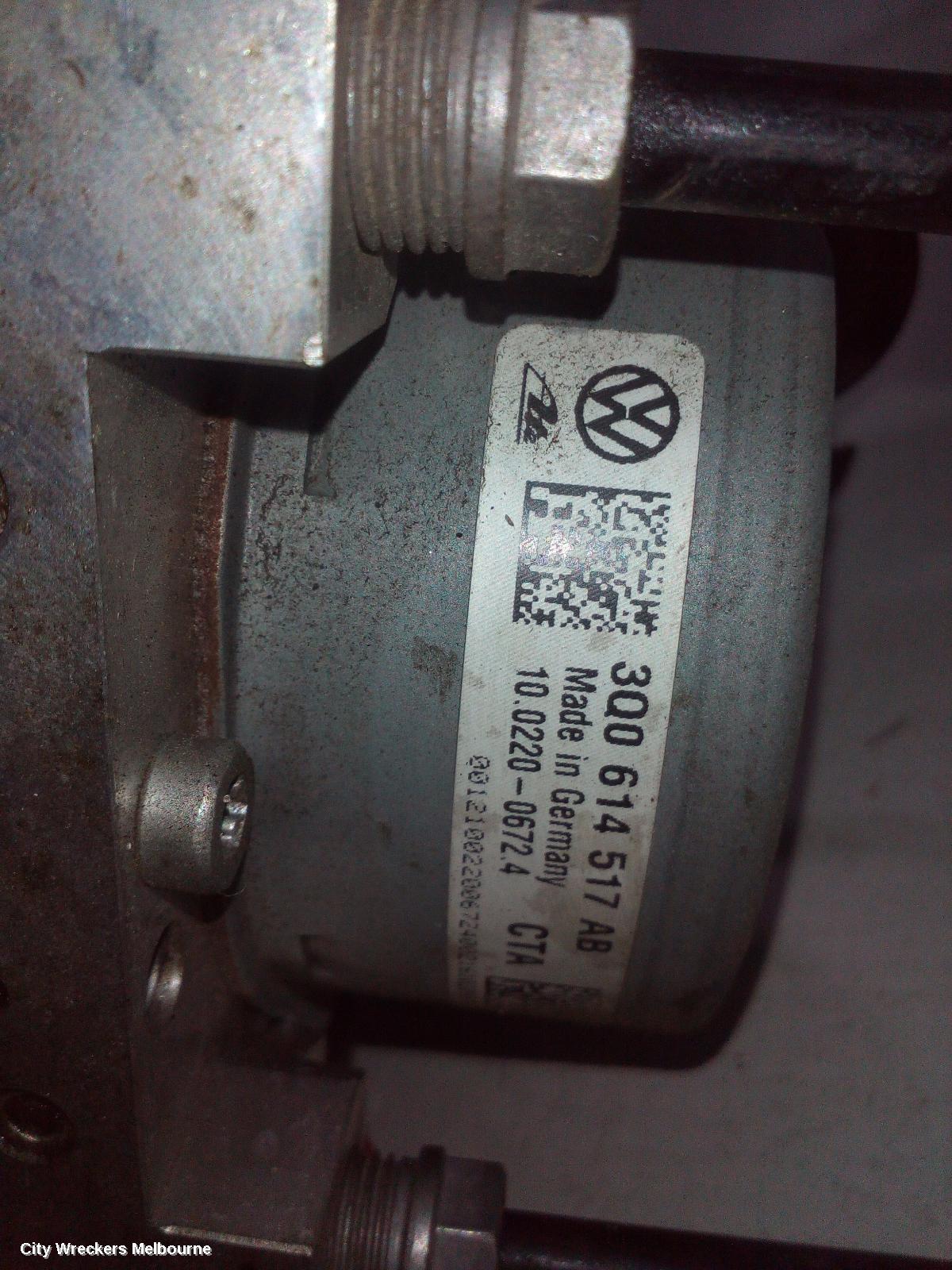 VOLKSWAGEN PASSAT ABS PUMP/MODULATOR, B8/MK7, P/N 3Q0614517AB, 06/2015 ONWARDS - Image 3