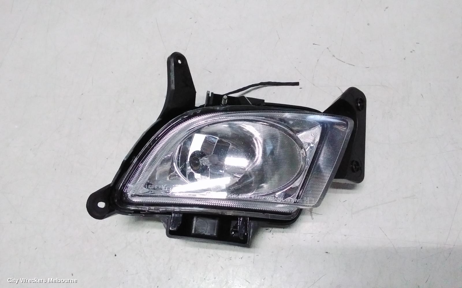 HYUNDAI I30 LEFT INDICATOR/FOG/SIDE, BUMPER FOGLAMP, FD, 09/2007 - 04/2012 - Image 2
