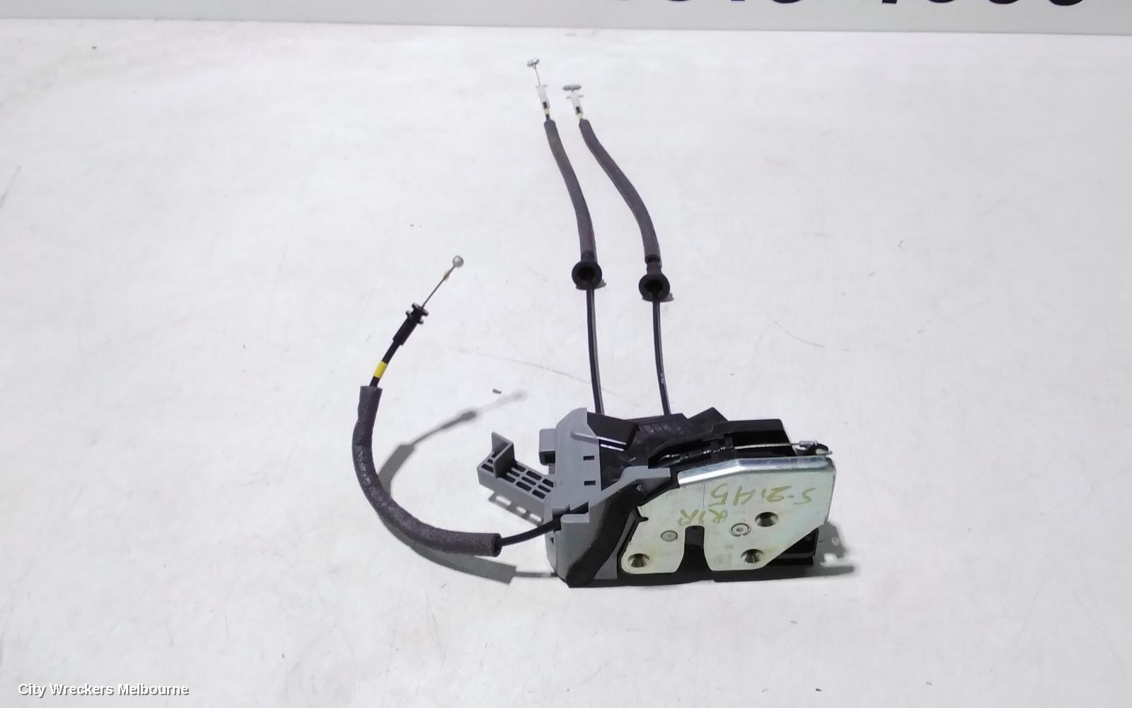 KIA SORENTO DOOR/BOOT/GATE LOCK, RIGHT REAR DOOR LOCK, UM, 06/2015 - 01/2020 - Image 2
