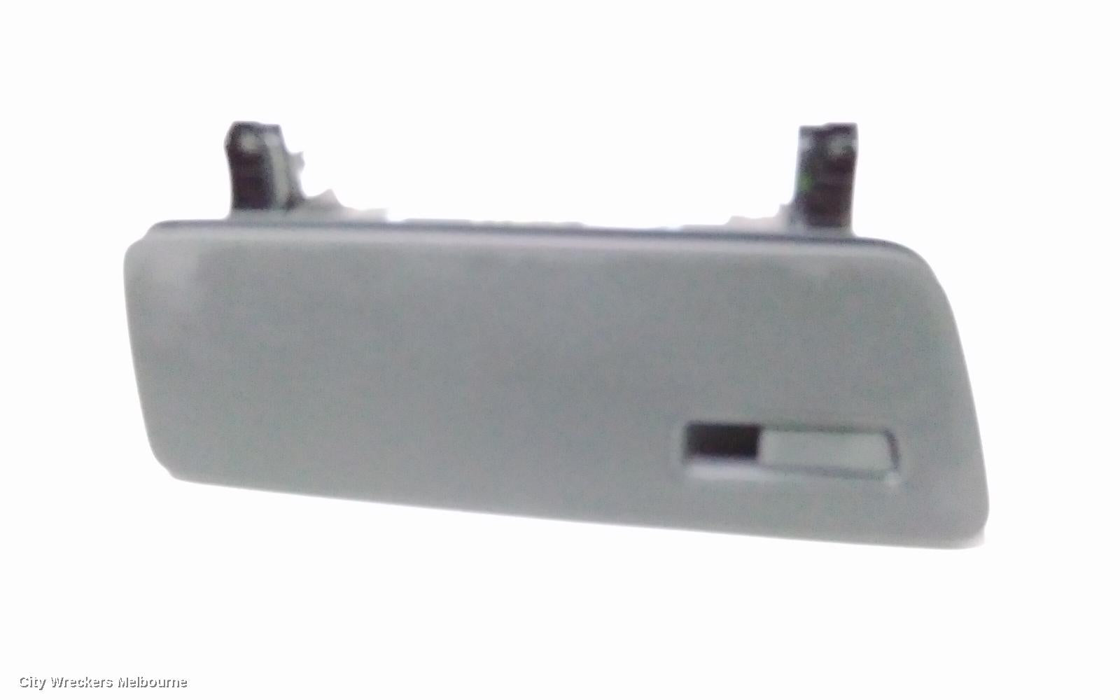 KIA CARNIVAL/GRAND CARNIVAL GLOVE BOX, UPPER, YP, 02/2015 - 10/2020 - Image 1