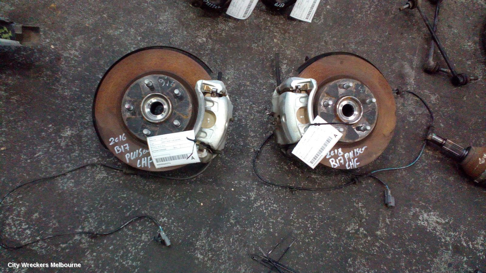 NISSAN PULSAR RIGHT FRONT HUB ASSEMBLY, B17/C12, 12/2012 - 12/2017 - Image 2