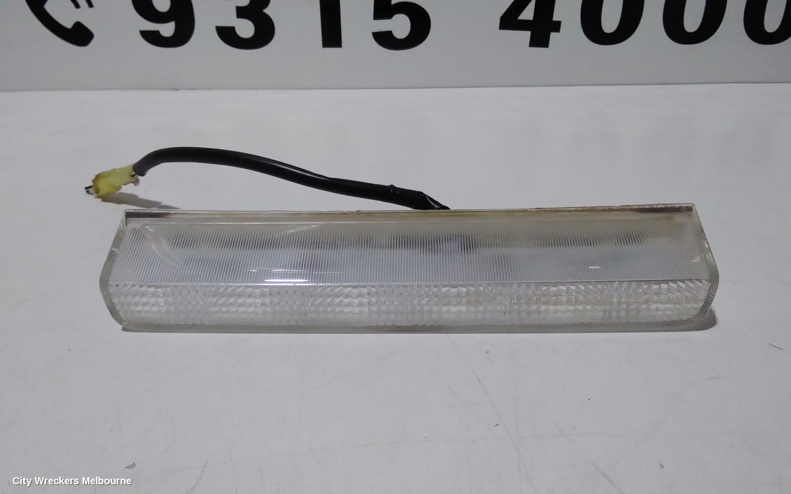 SUZUKI SWIFT HIGH LEVEL STOPLIGHT, FZ, 02/2011 - 03/2017 - Image 2