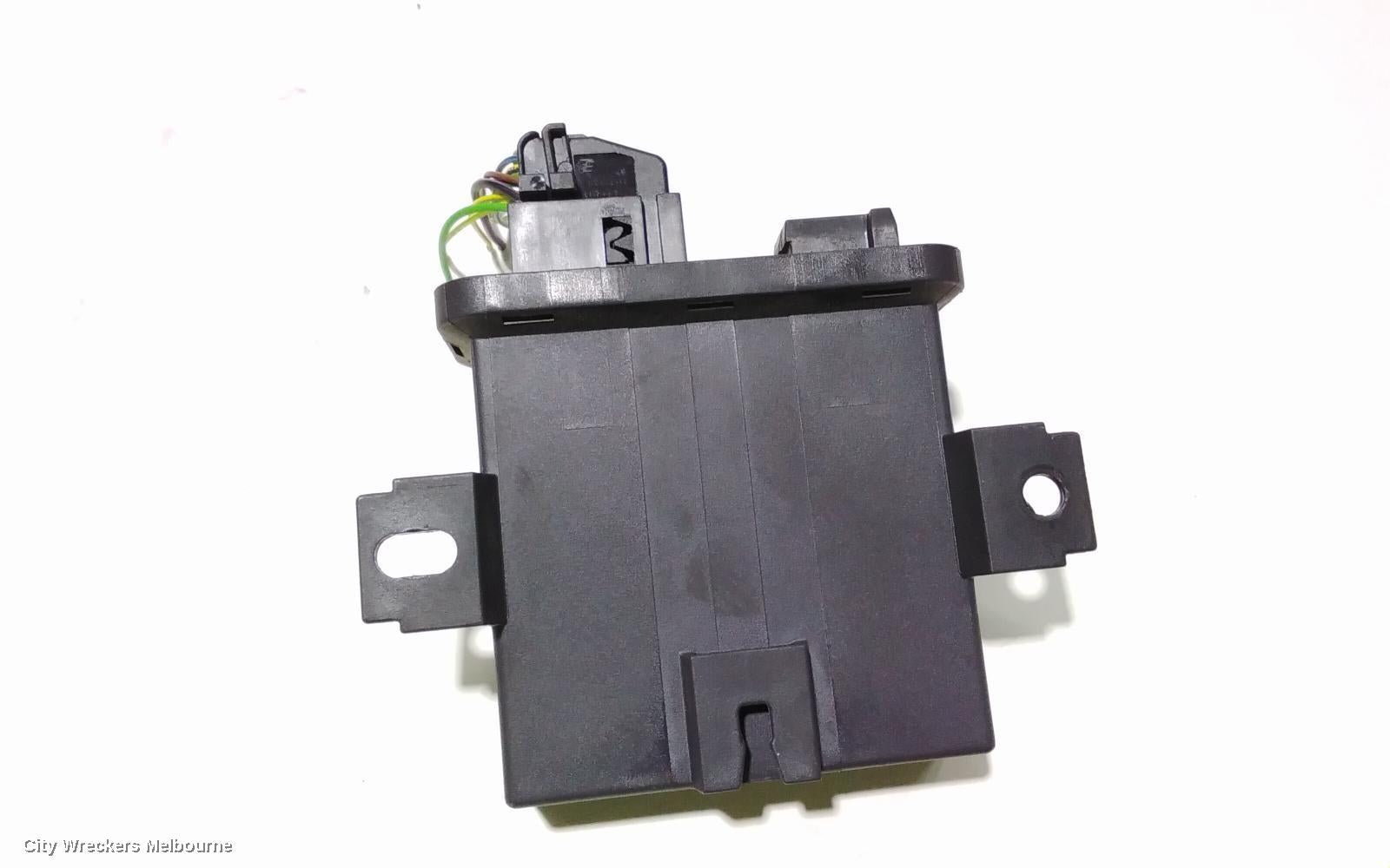 LAND ROVER DISCOVERY SPORT, L550, 01/2015 ONWARDS, 5DF 009 041 -12/AA  HEADLIGHT CONTROL MODULE : 86820 - Image 3