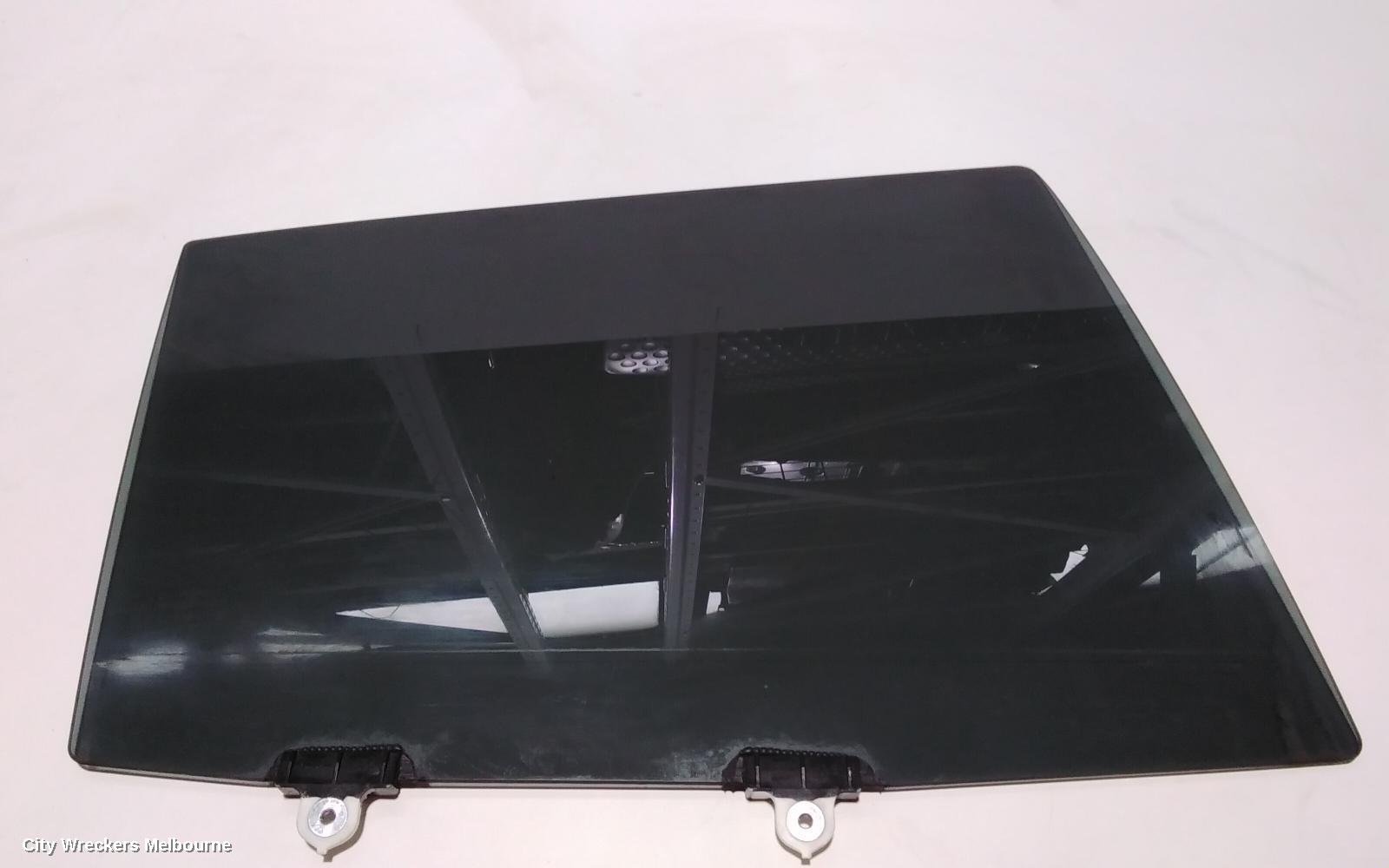 MITSUBISHI ECLIPSE CROSS RIGHT REAR DOOR WINDOW, YA-YB, 11/2017 ONWARDS - Image 1