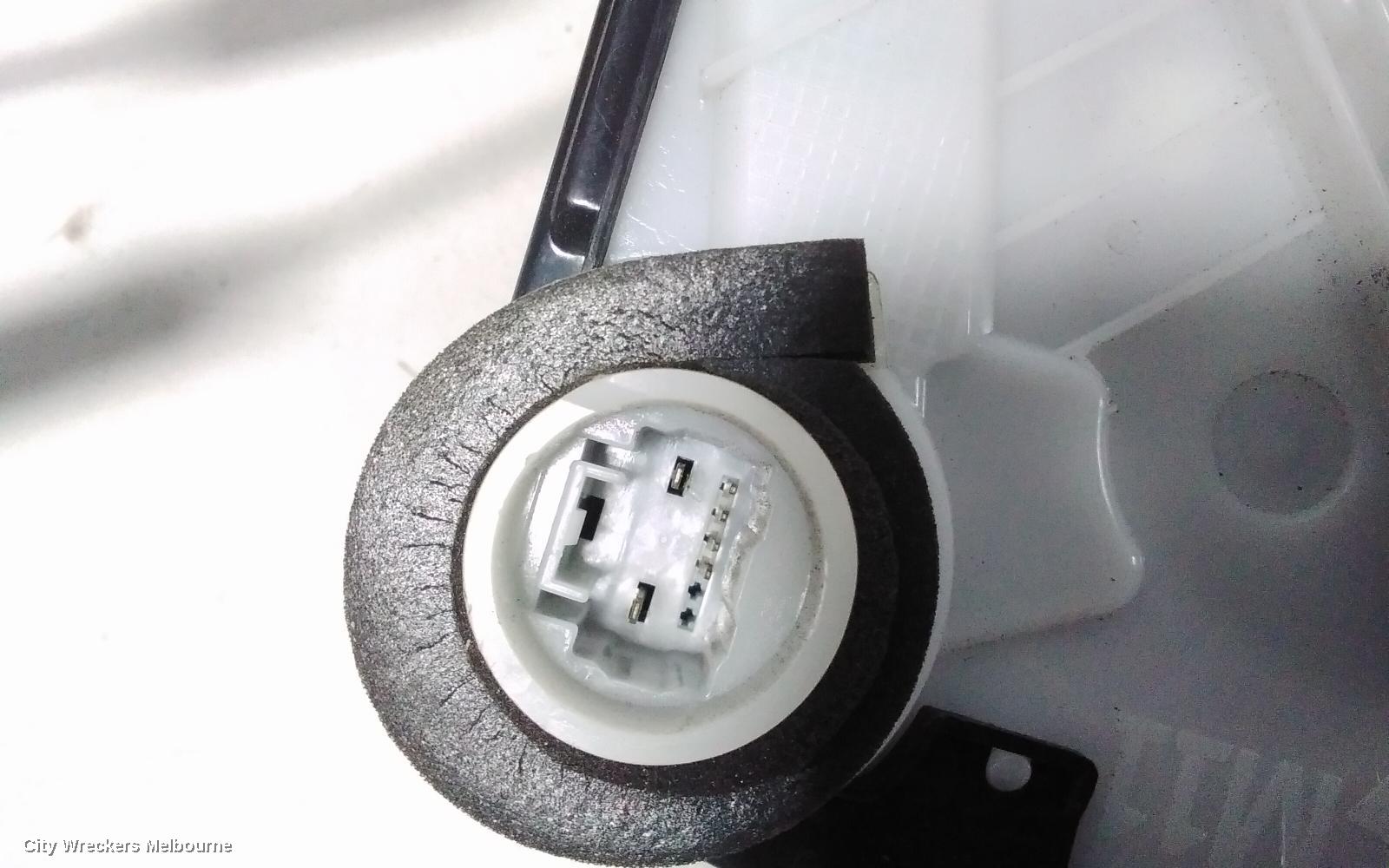 HONDA CRV DOOR/BOOT/GATE LOCK, LEFT FRONT DOOR LOCK, RM 11/2012 - 04/2017 - Image 3
