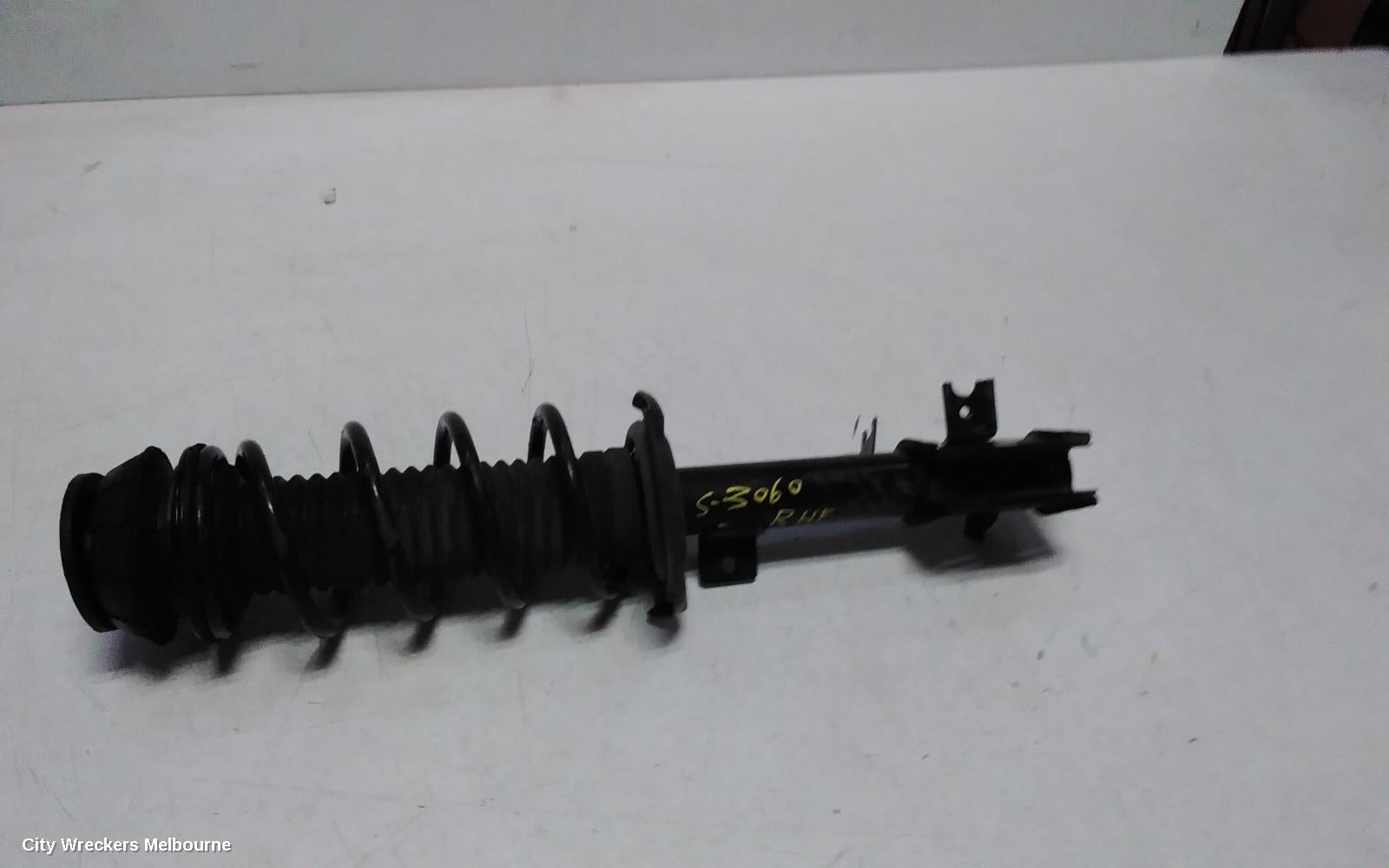 SUZUKI SWIFT RIGHT FRONT STRUT, FZ, 1.4, PETROL, 03/2012 - 03/2017 - Image 2