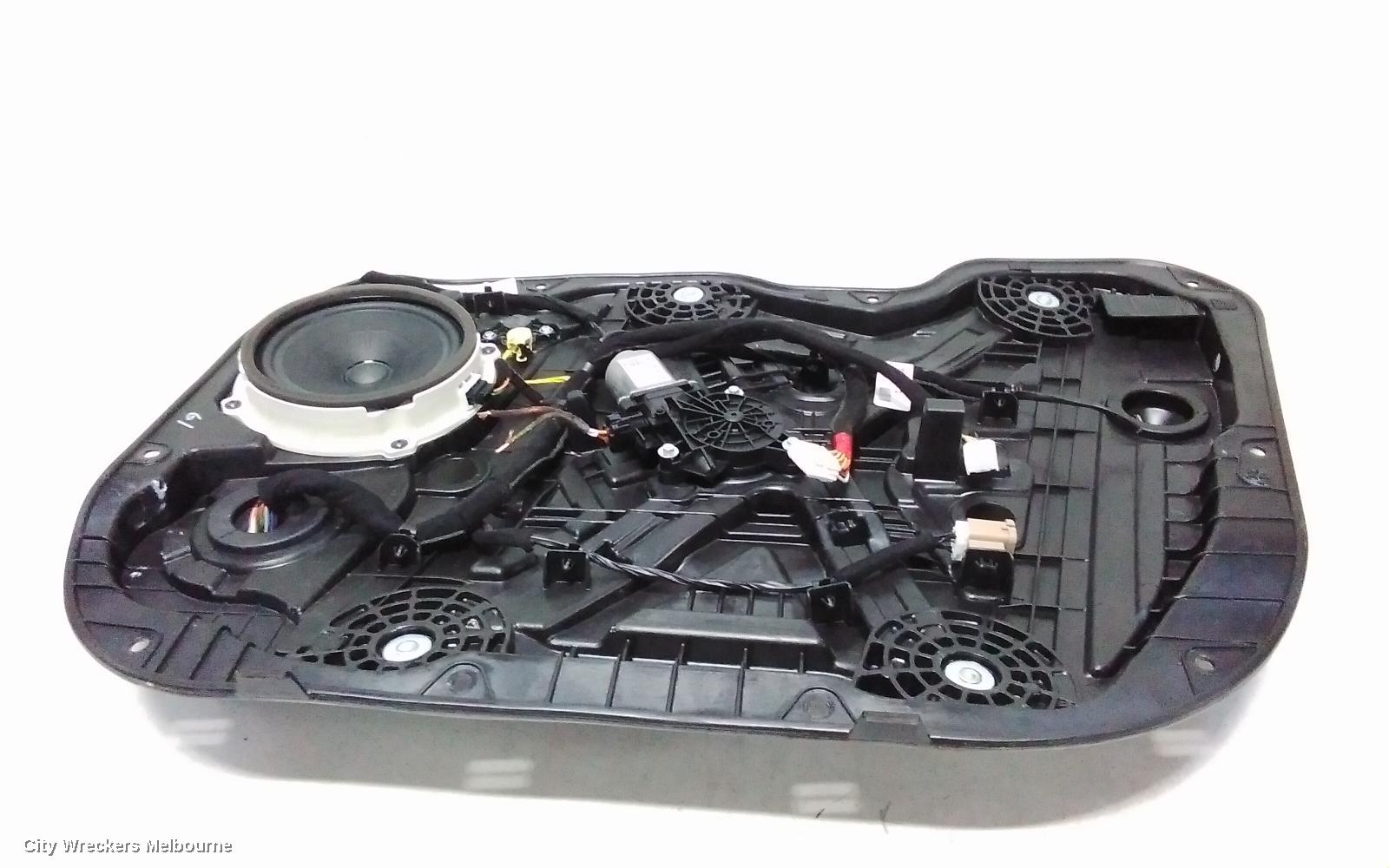 HYUNDAI I30 RIGHT FRONT WINDOW REG/MOTOR, PD, HATCH, DOOR REG ASSY (REG AND MOTOR), 2 PIN TYPE, 03/2017 ONWARDS - Image 1
