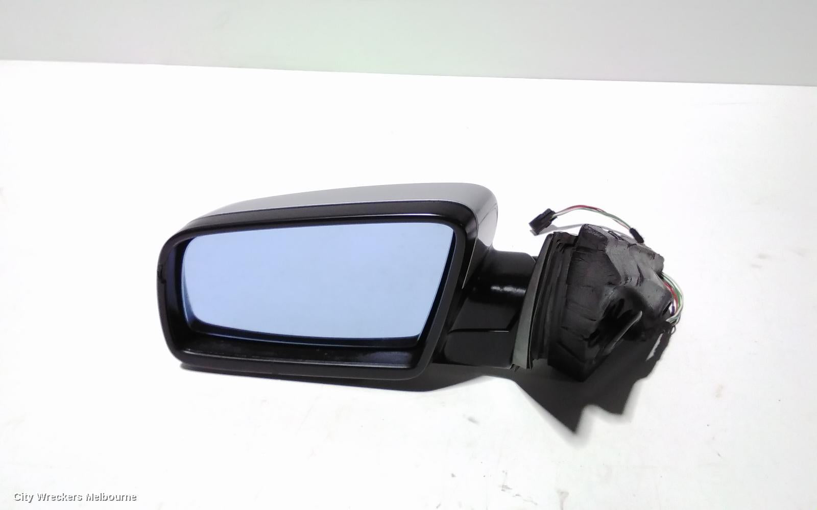 BMW 5 SERIES LEFT DOOR MIRROR, E60/E61, AUTO DIP, W/ LIGHT PACKAGE & MEMORY TYPE, 3 PLUG (6/4/2 WIRE), 10/2003 - 09/2005 - Image 1