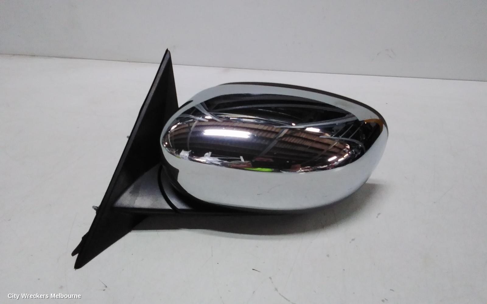 CHRYSLER 300C LEFT DOOR MIRROR, POWER, 01/2005 - 01/2008 - Image 3