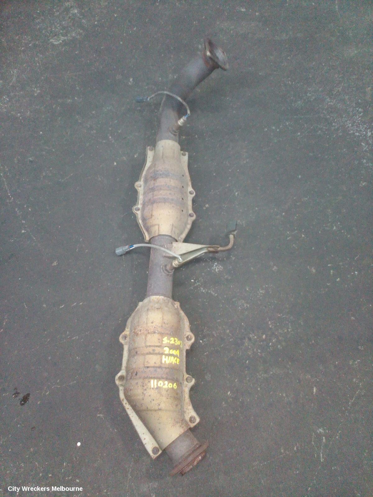 TOYOTA HIACE CATALYTIC CONVERTER, UNDER CAR-CAT TYPE, 2.7, PETROL, 2TR-FE, TRH, 03/2005 - 02/2015 - Image 1