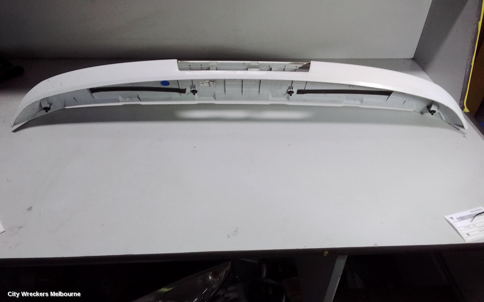HOLDEN CAPTIVA REAR SPOILER, CG, TAILGATE, CAPTIVA 7, 01/2014 - 06/2018 - Image 2