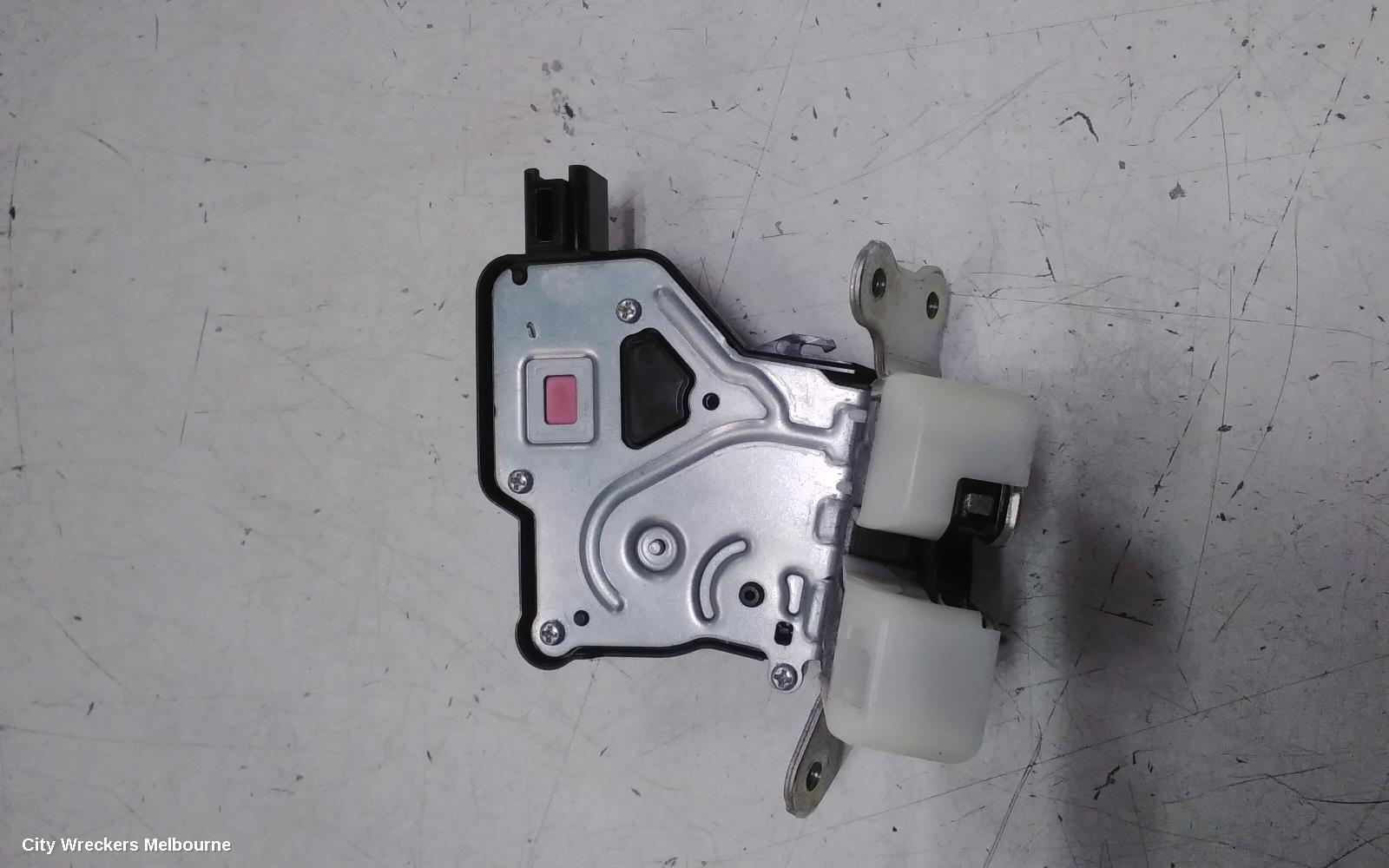 SUZUKI SWIFT DOOR/BOOT/GATE LOCK, TAILGATE LOCK, AZ, 04/2017 - 03/2025 - Image 3