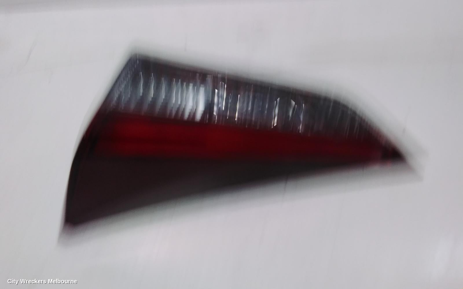 TOYOTA COROLLA REAR GARNISH, TAILGATE LAMP (RH SIDE), ZRE182R/ZWE186R, HATCH, 03/2015 - 06/2018 - Image 2