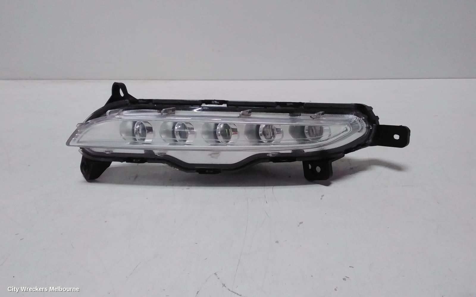 HYUNDAI TUCSON LEFT INDICATOR/FOG/SIDE, DAYTIME RUNNING LAMP, TL, KOREAN BUILT (VIN KMHJ), 07/2015 - 06/2018 - Image 2