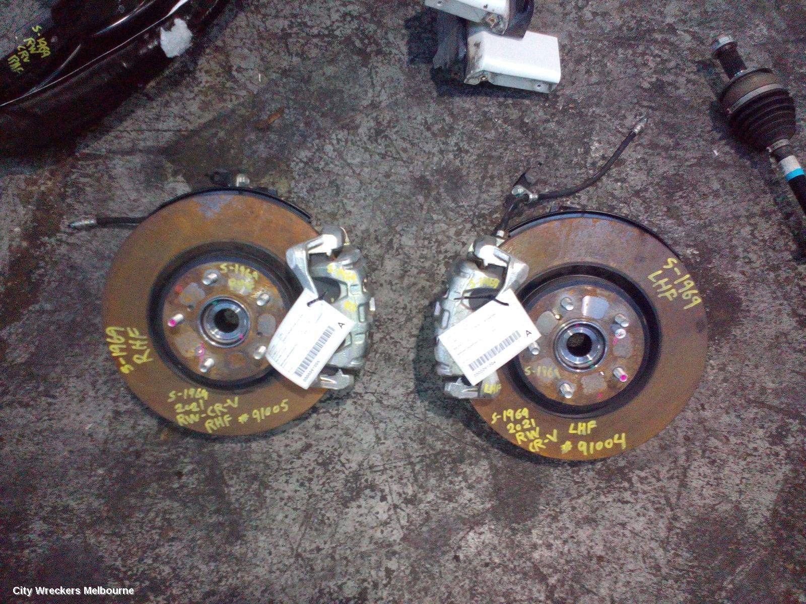 HONDA CRV LEFT FRONT HUB ASSEMBLY, RW, 05/2017 - 08/2023 - Image 3