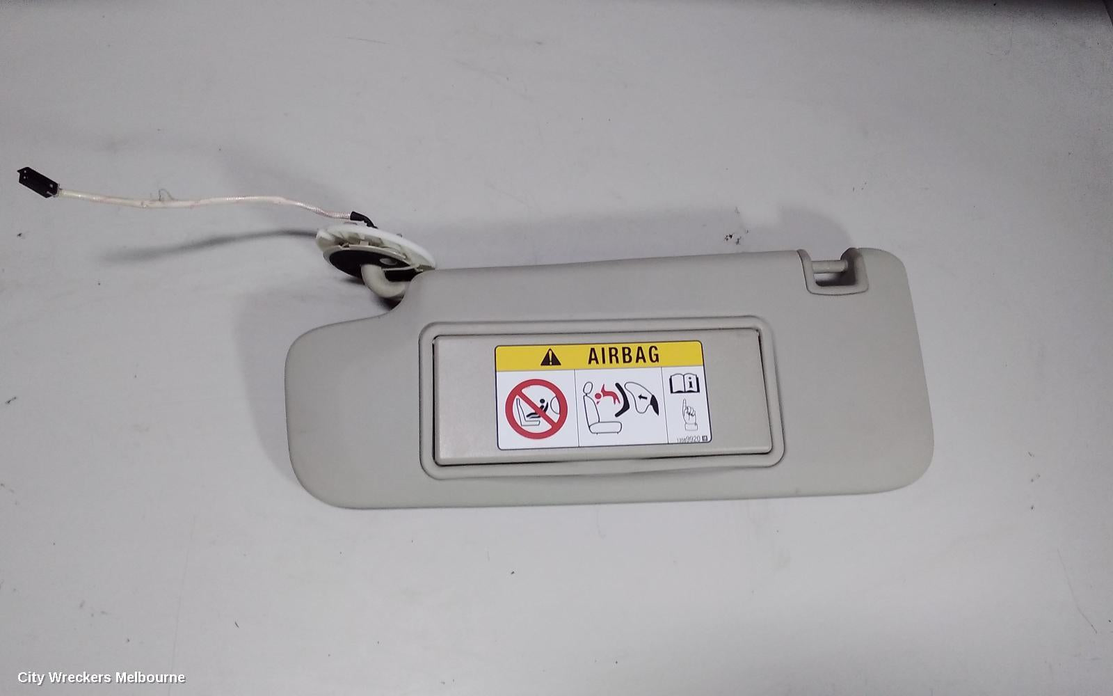 HOLDEN COMMODORE SUNVISOR, ZB, LH SIDE, 10/2017 - 12/2020 - Image 2