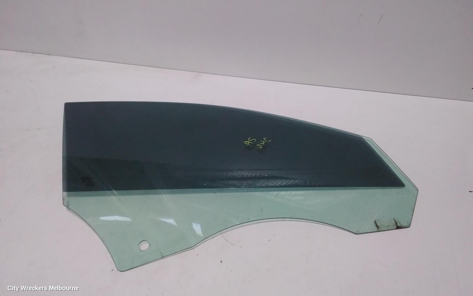 AUDI A5 RIGHT FRONT DOOR WINDOW, HATCHBACK, 8T, 10/2009 - 11/2016 - Image 2