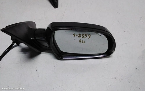 AUDI A4 RIGHT DOOR MIRROR, B8 8K, A4/S4, MANUAL FOLD, NO LANE CHANGE ASSIST TYPE, 2 PLUG (6/2 WIRE), 05/2009 - 01/2016 - Image 1