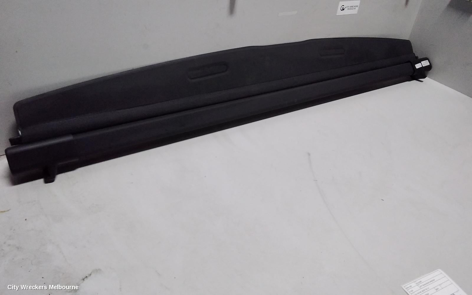 VOLKSWAGEN TRANSPORTER PARCEL SHELF CARGO BLIND, T6, 07/2015 - 08/2024 - Image 1