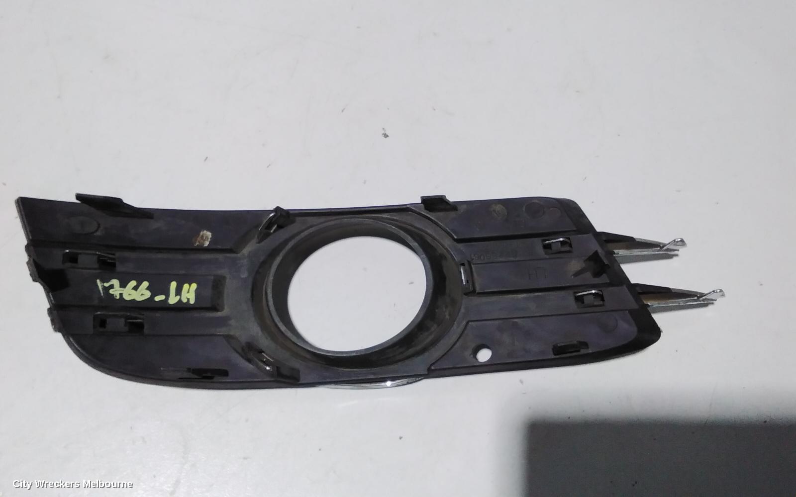 HOLDEN COMMODORE LEFT INDICATOR/FOG/SIDE, BUMPER FOGLAMP, VE, 09/2010 - 04/2013 - Image 3