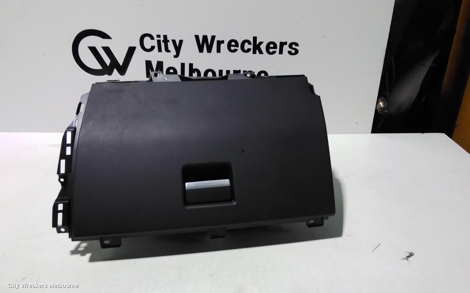 LAND ROVER RANGEROVER EVOQUE GLOVE BOX, L538, 11/2011 - 01/2019 - Image 1