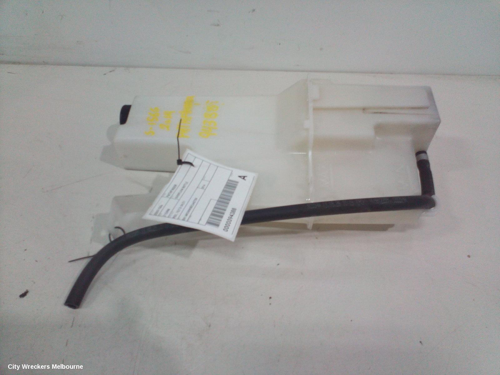 NISSAN PATHFINDER OVERFLOW BOTTLE, R52, 06/2013 - 04/2021 - Image 2