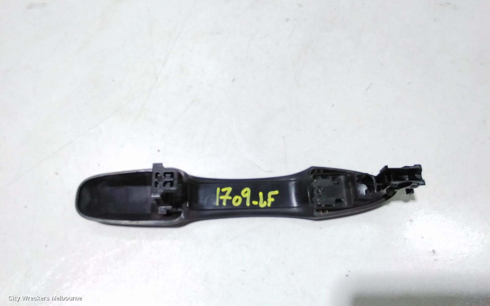 TOYOTA HIACE DOOR HANDLE, OUTER, LH FRONT, BLACK, 300 SERIES, 04/2019 ONWARDS - Image 2